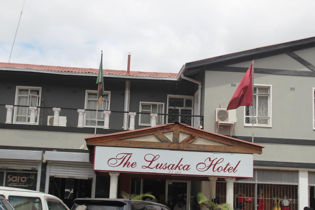 The Lusaka Hotel エクステリア 写真