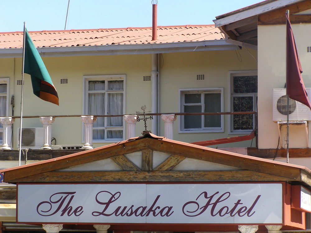 The Lusaka Hotel エクステリア 写真